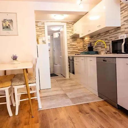 Apartment In - Insel Krk 53306 Malinska